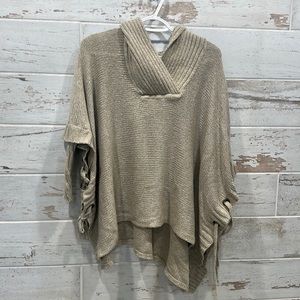 Oversized sweater. Size s/m